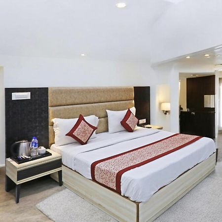Hotel The Almora By Rs Global Near By Delhi International Airport With - Free Airport Drop Нью-Дели Экстерьер фото