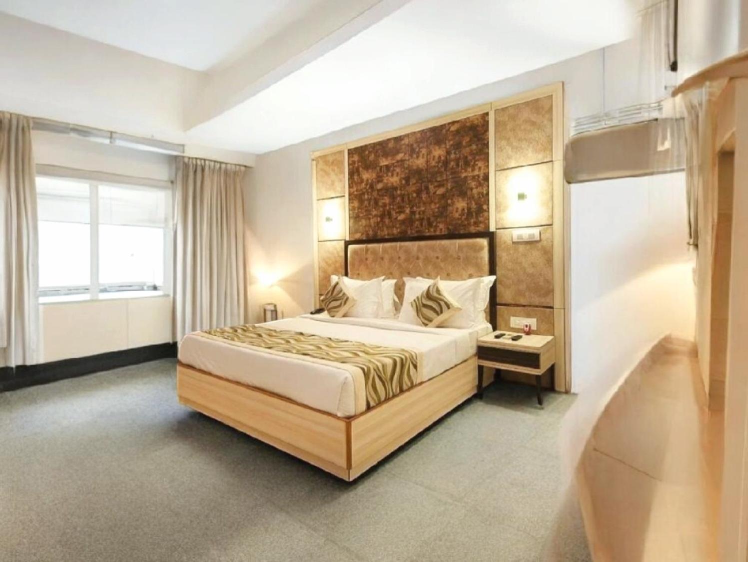 Hotel The Almora By Rs Global Near By Delhi International Airport With - Free Airport Drop Нью-Дели Экстерьер фото